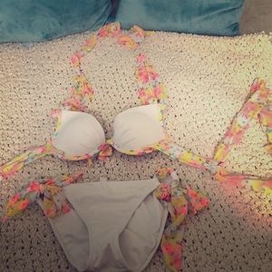 Victoria Secret bathing suit set
